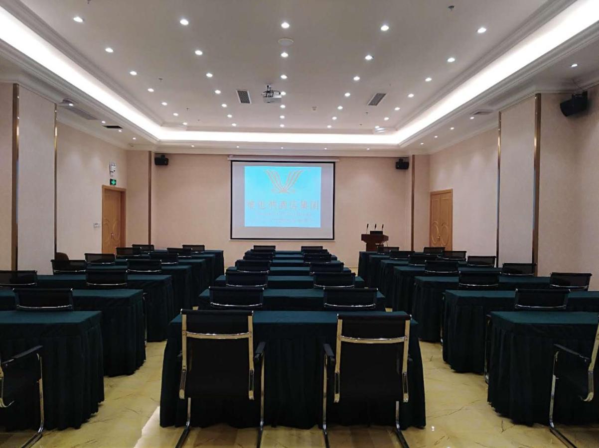 Vienna Hotel Nanxiong Εξωτερικό φωτογραφία